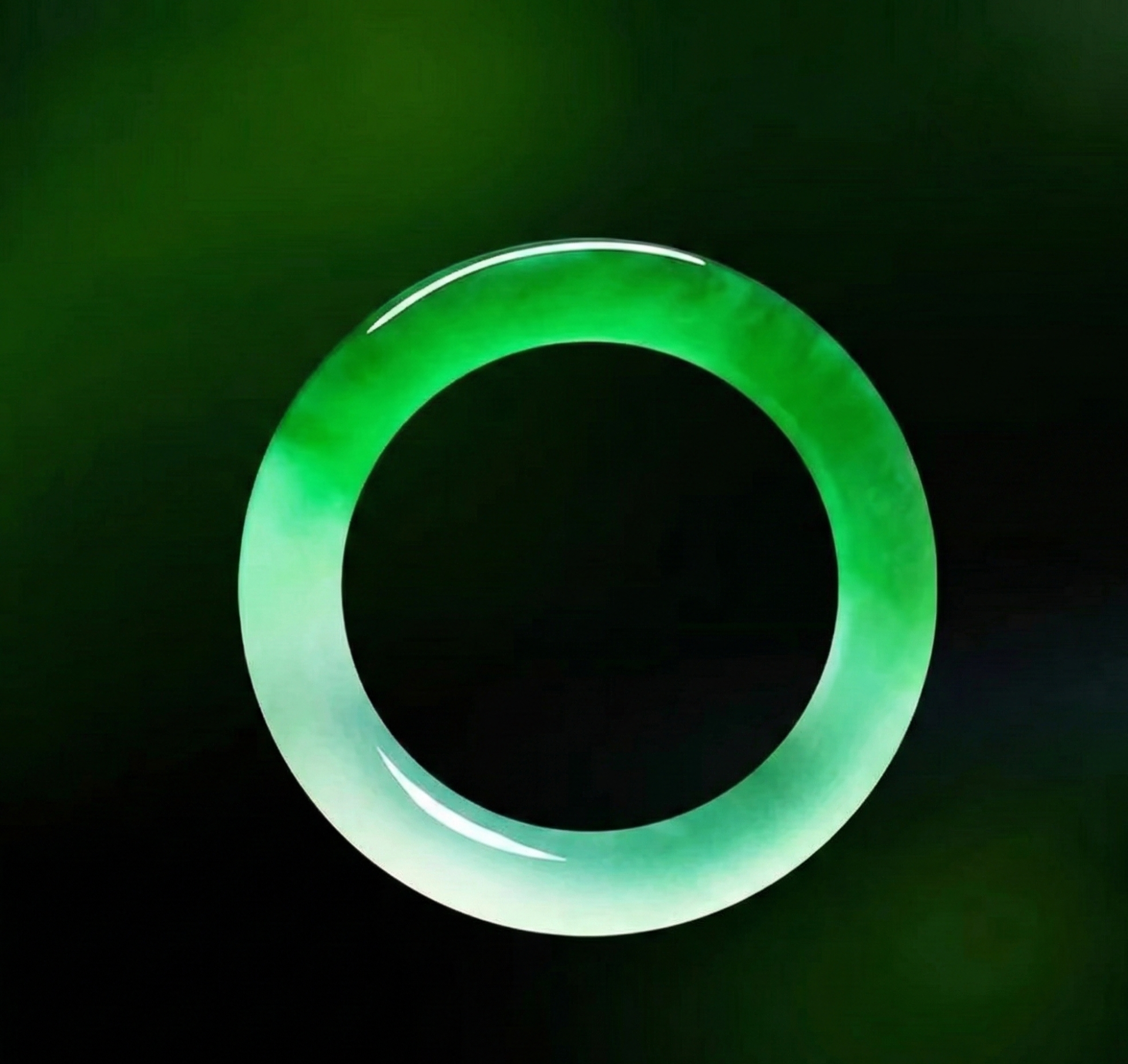 緬甸天然A貨翡翠-圓條陽綠-貴妃玉環 Mylink